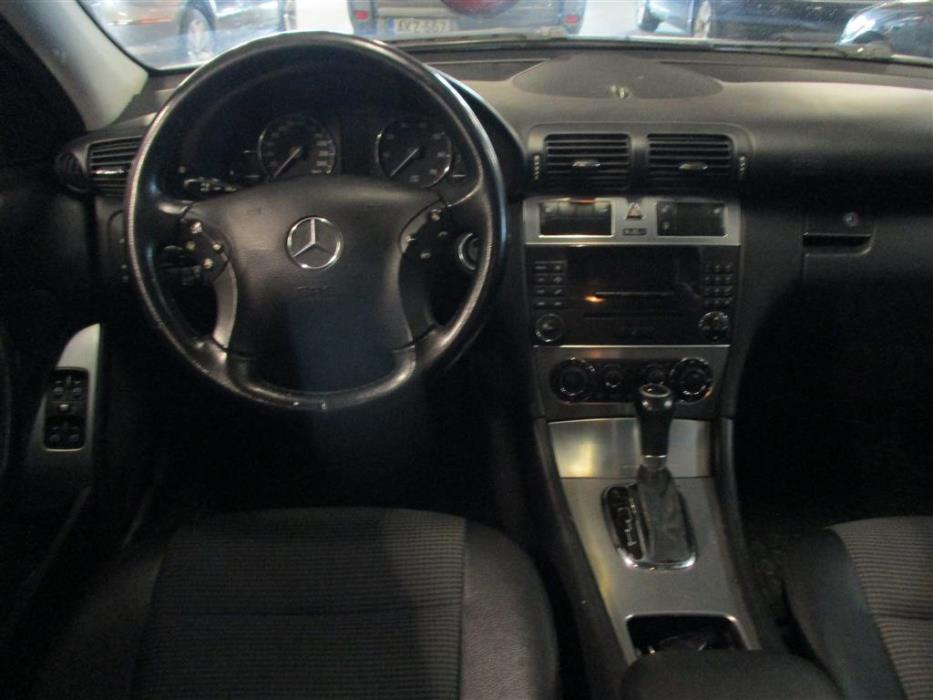 Mercedes-Benz C 2006