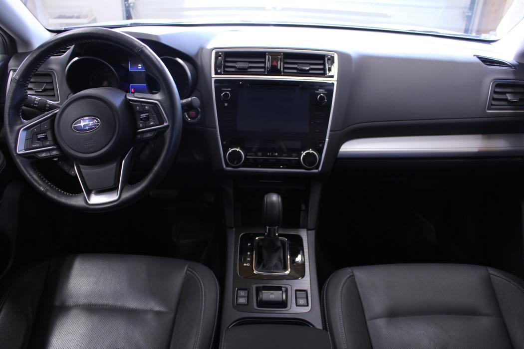 SUBARU Outback 2019