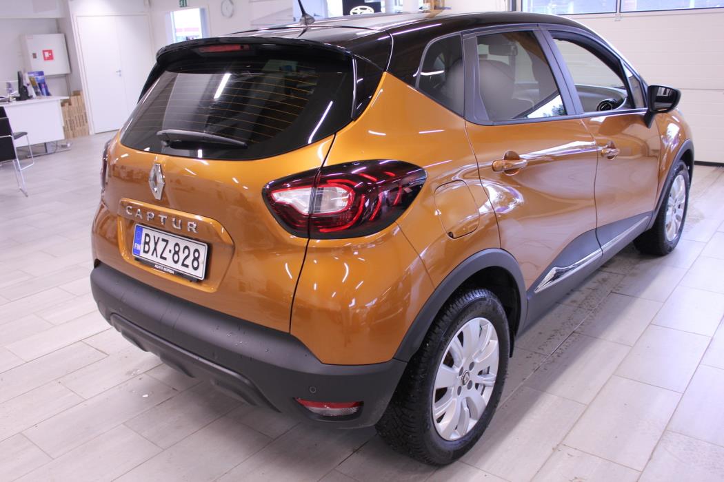 RENAULT Captur 2019