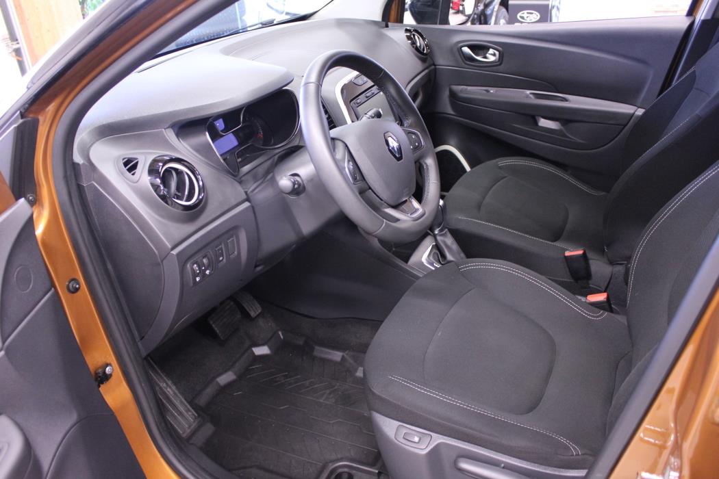 RENAULT Captur 2019