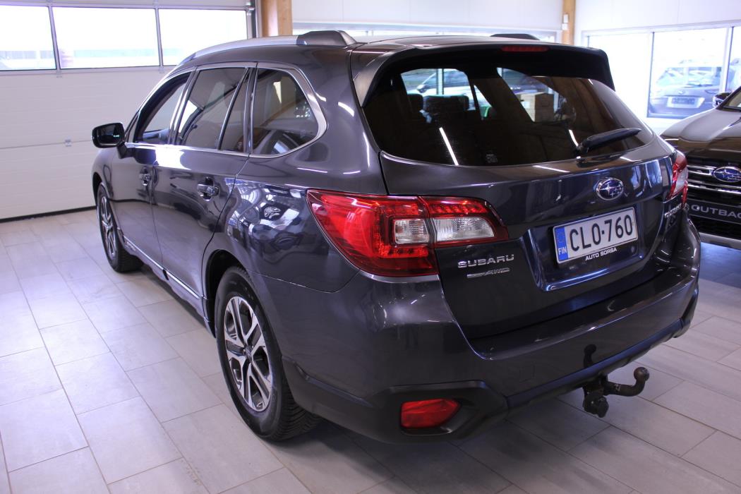SUBARU Outback 2018