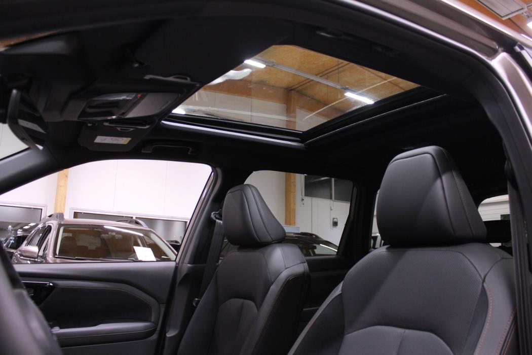 SUBARU Forester 2025