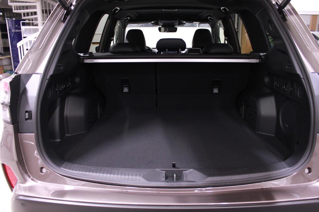 SUBARU Forester 2025