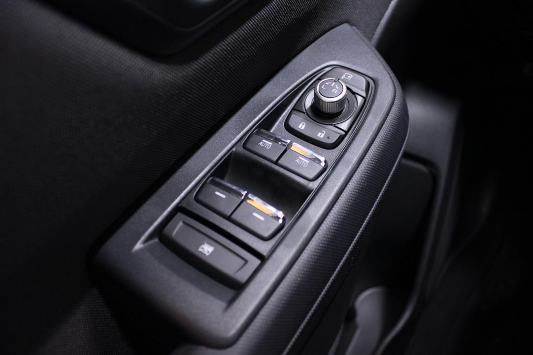 SUBARU FORESTER 2025