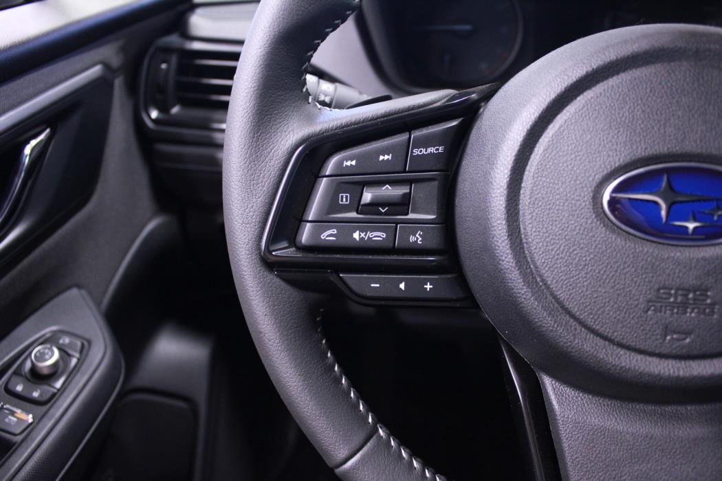 SUBARU FORESTER 2025