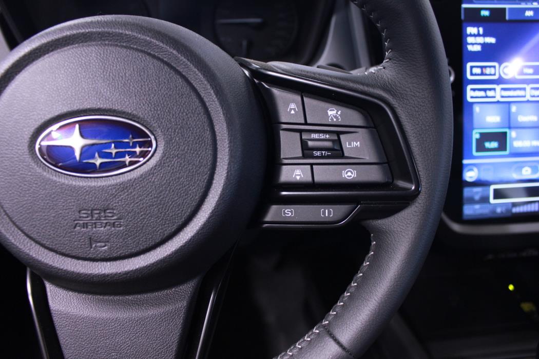 SUBARU FORESTER 2025