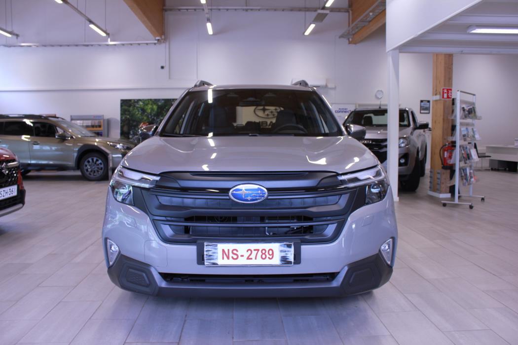 SUBARU FORESTER 2025