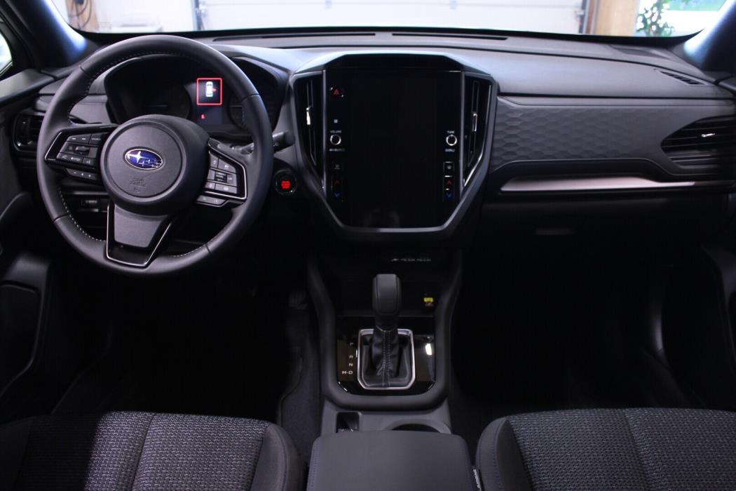 SUBARU FORESTER 2025