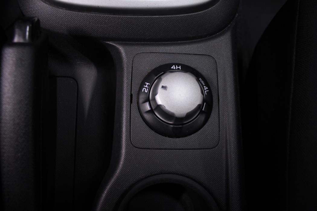 ISUZU D-Max 2012