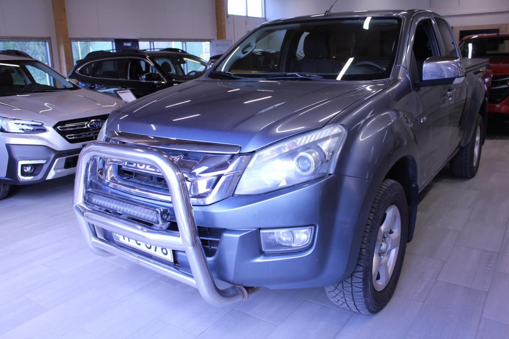 ISUZU D-Max 2012