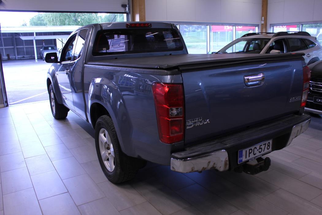 ISUZU D-Max 2012