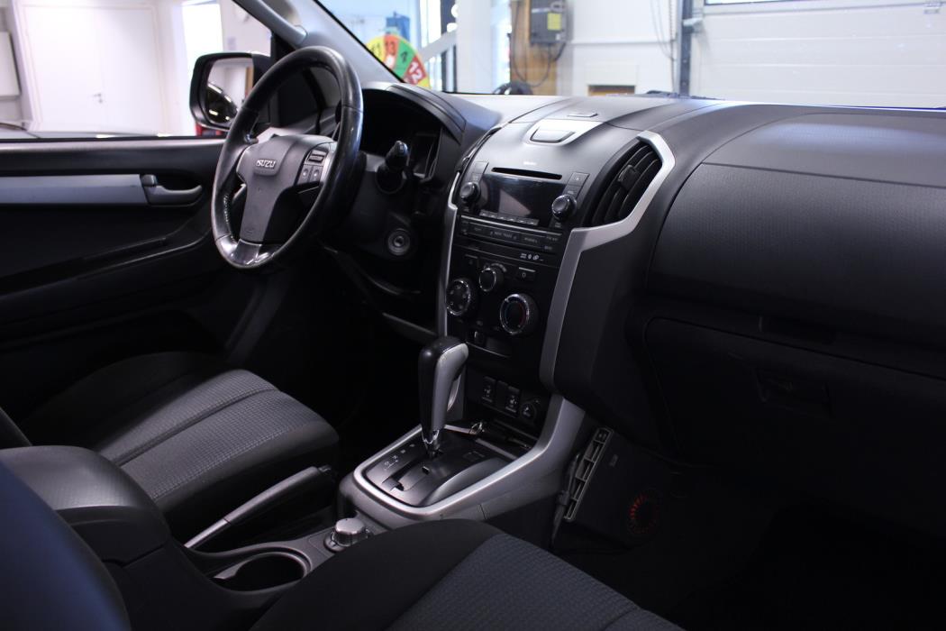 ISUZU D-Max 2012
