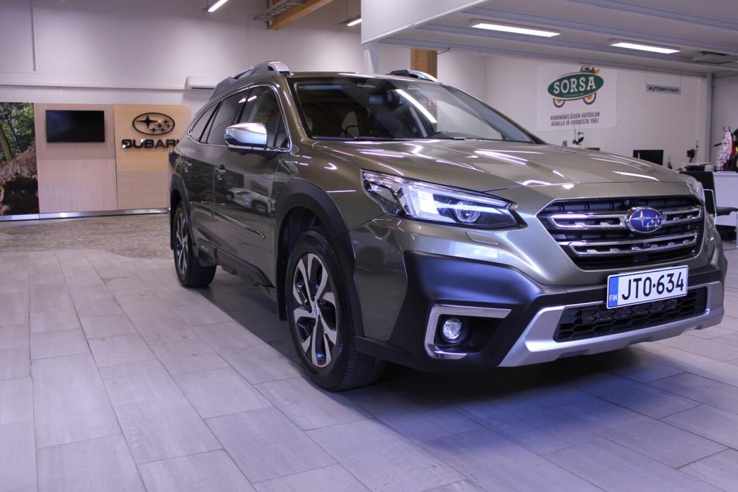 SUBARU Outback 2022