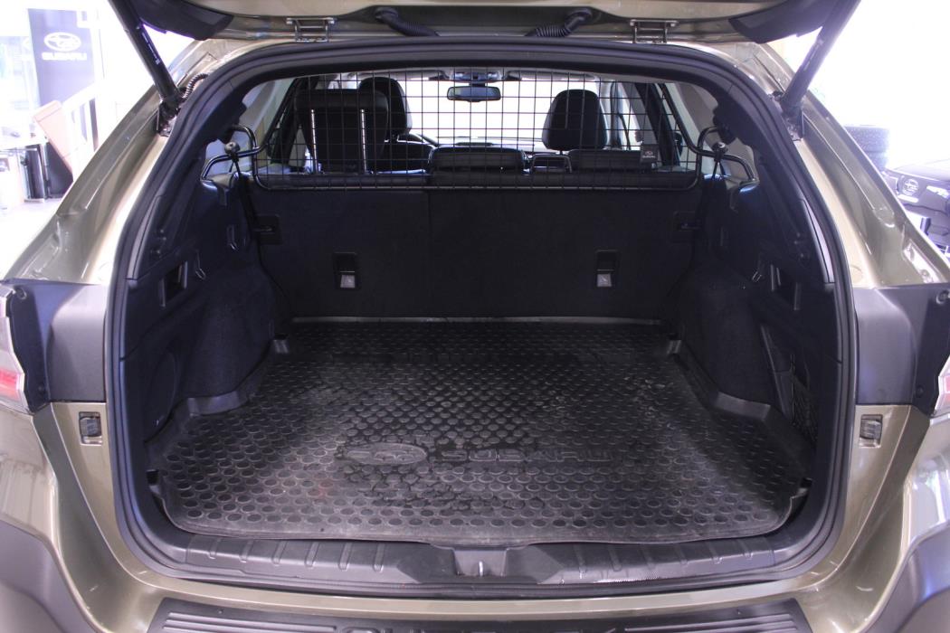 SUBARU Outback 2022