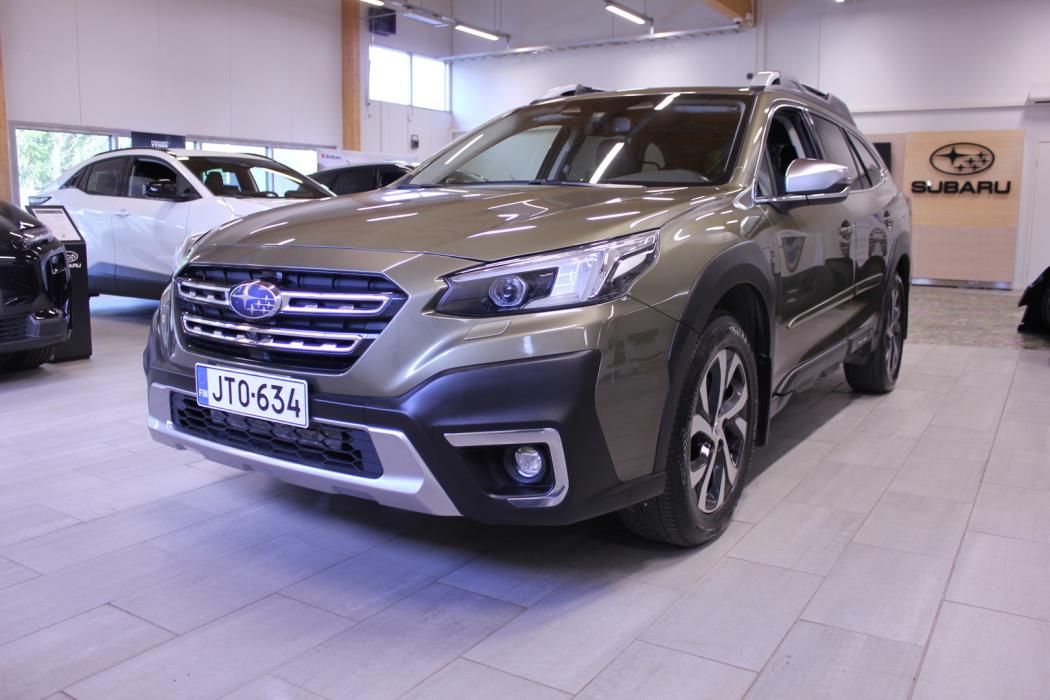 SUBARU Outback 2022