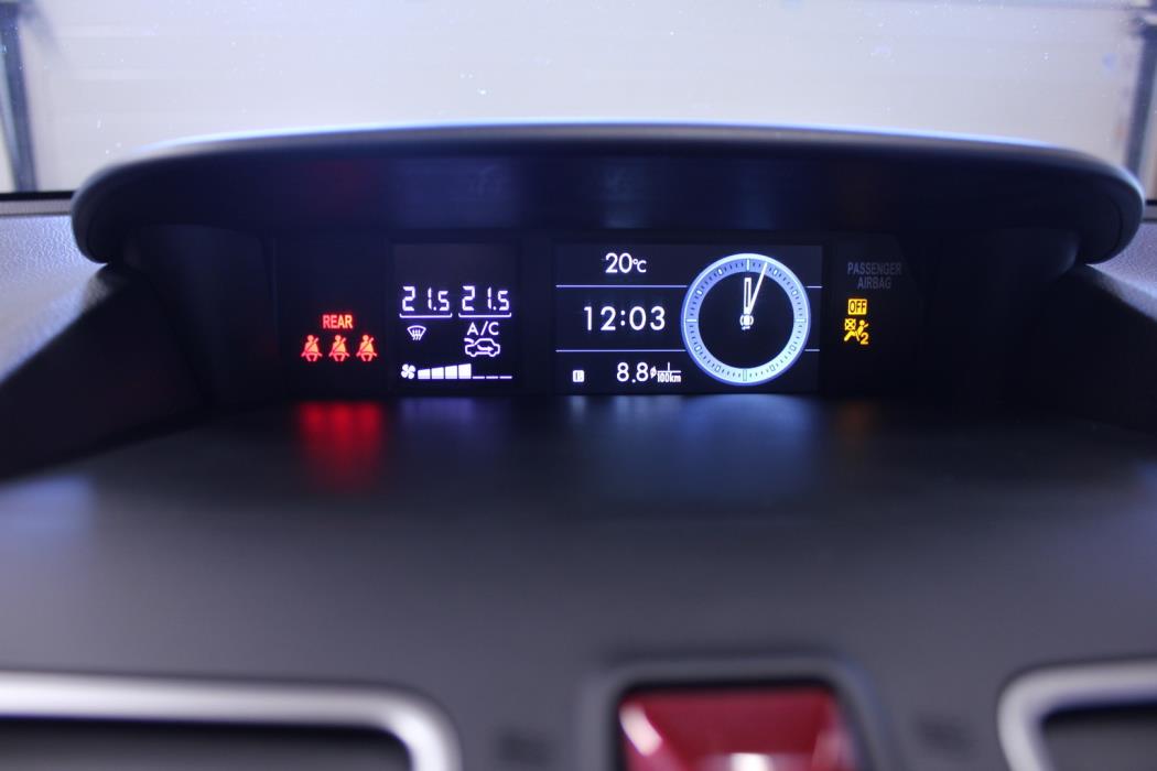 SUBARU Forester 2017