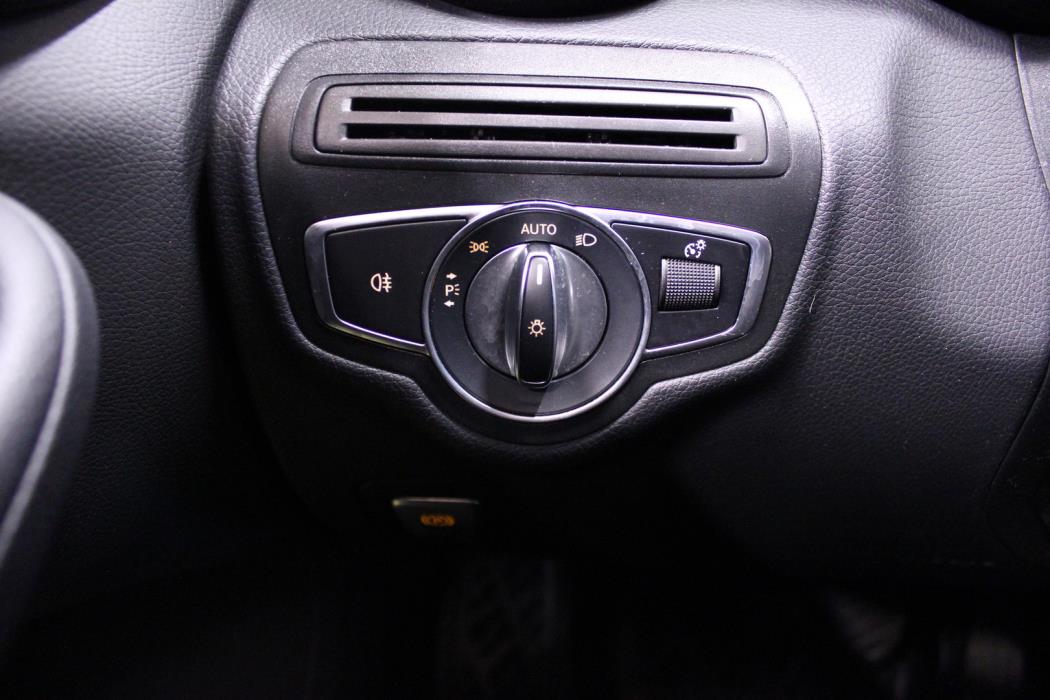 MERCEDES-BENZ C 2018