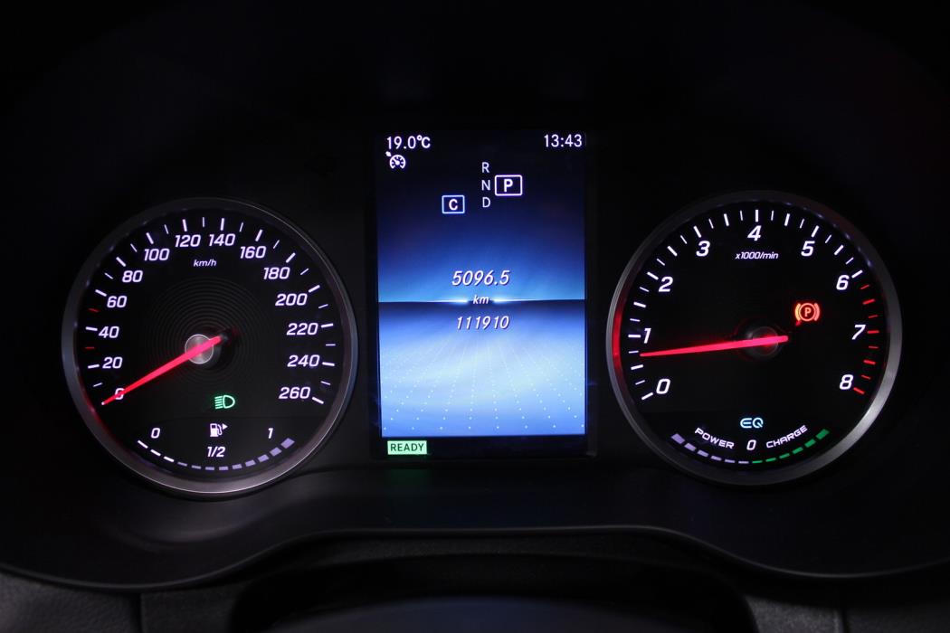 MERCEDES-BENZ C 2018