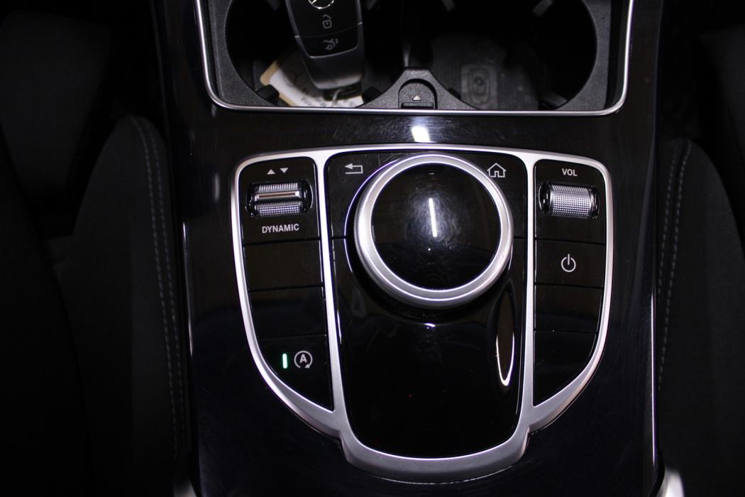 MERCEDES-BENZ C 2018