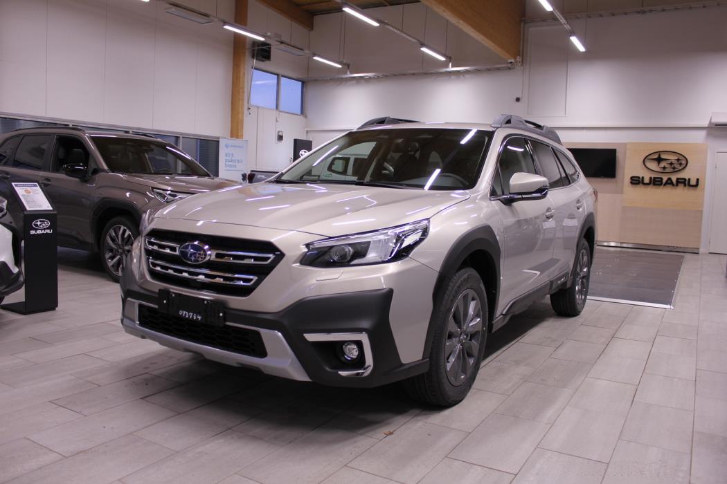 SUBARU Outback 2025