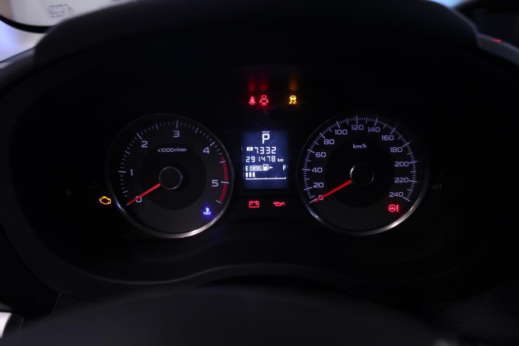 SUBARU Forester 2015