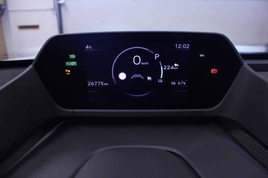 SUBARU Solterra 2025