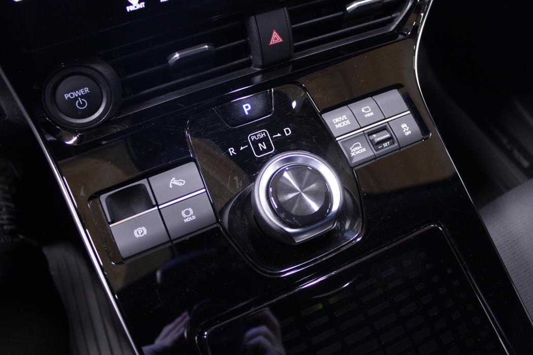 SUBARU Solterra 2025