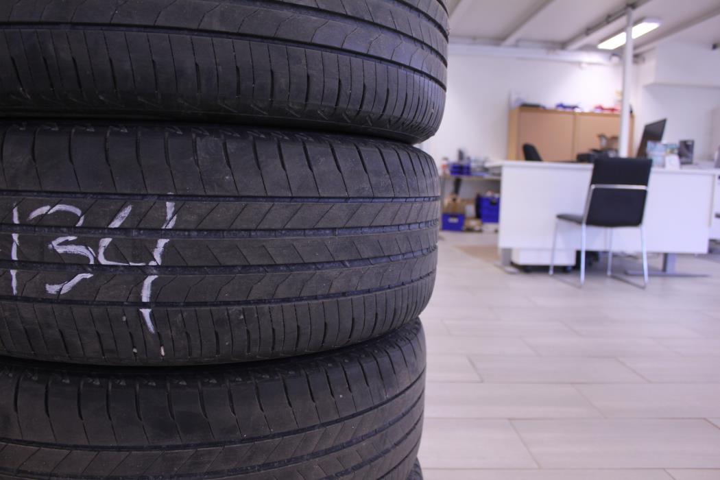 SUBARU Solterra 2025