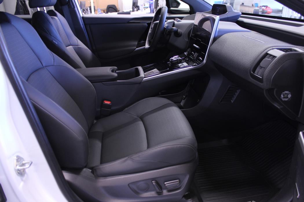 SUBARU Solterra 2025