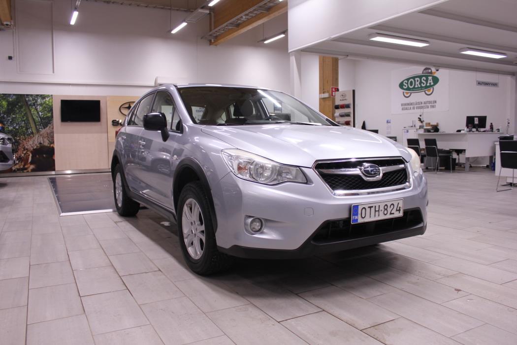 SUBARU XV 2012
