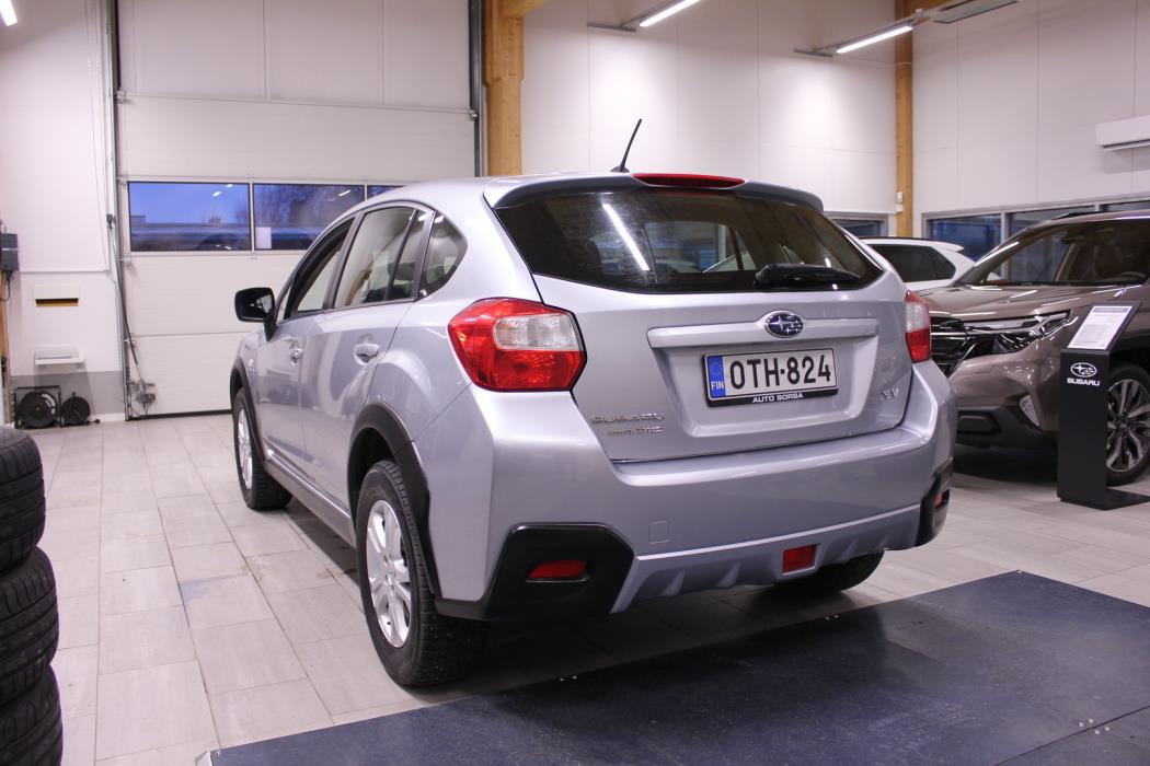 SUBARU XV 2012