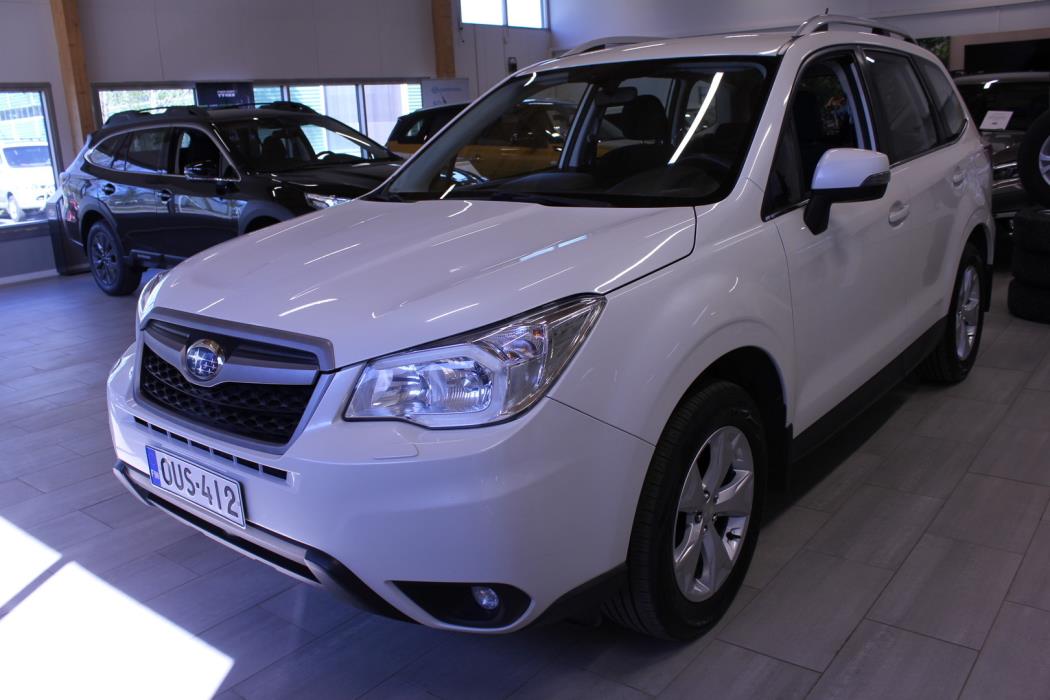 SUBARU Forester 2015