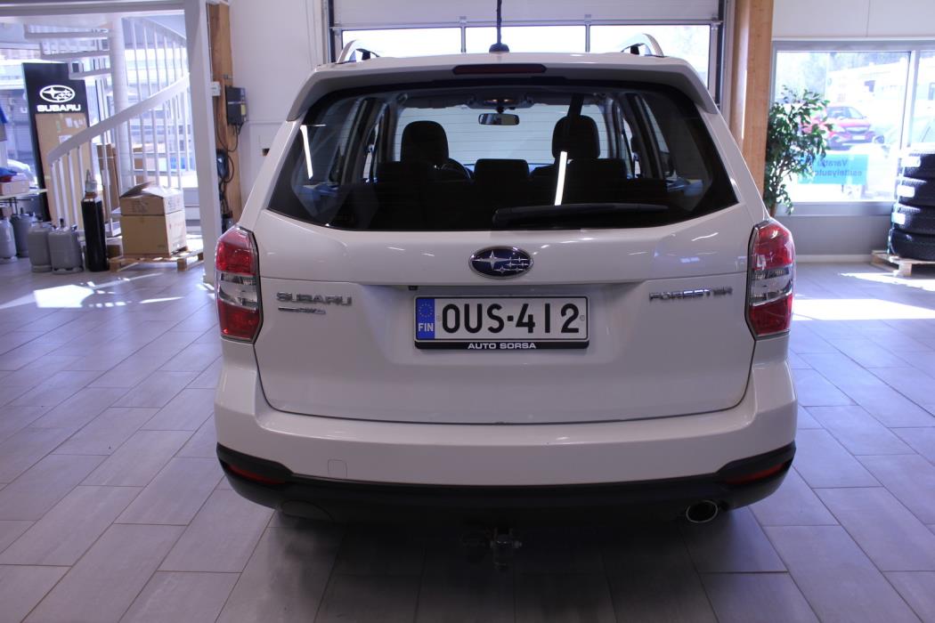 SUBARU Forester 2015