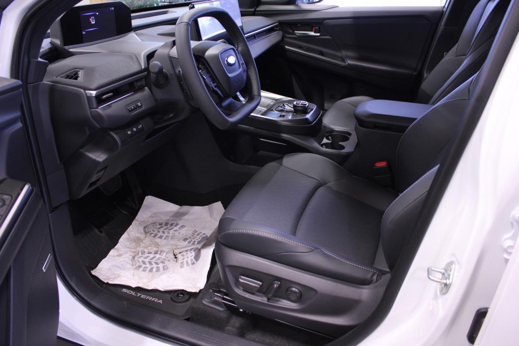 SUBARU Solterra 2026