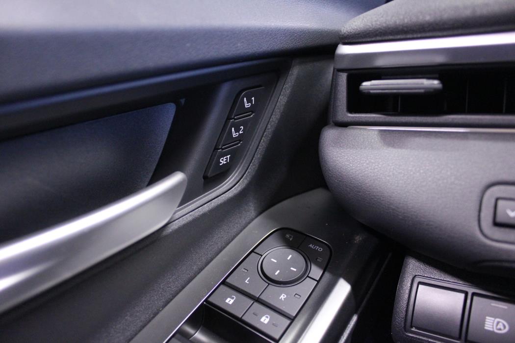 SUBARU Solterra 2026