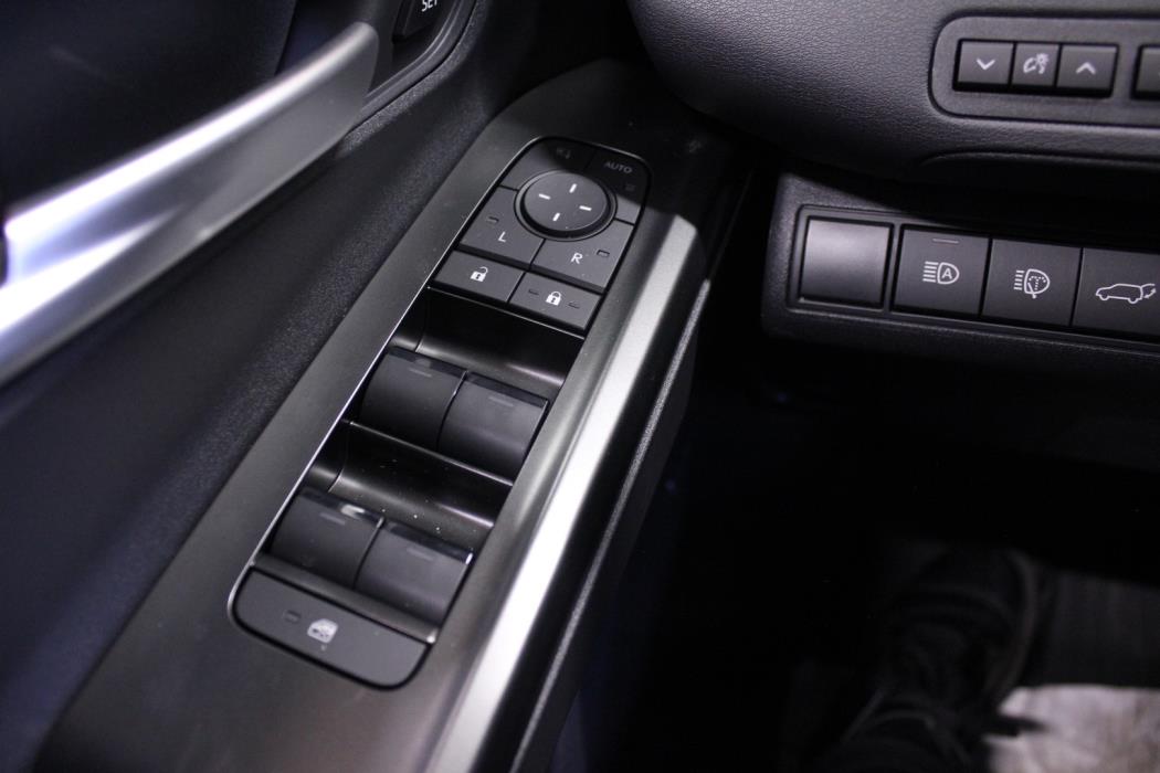 SUBARU Solterra 2026