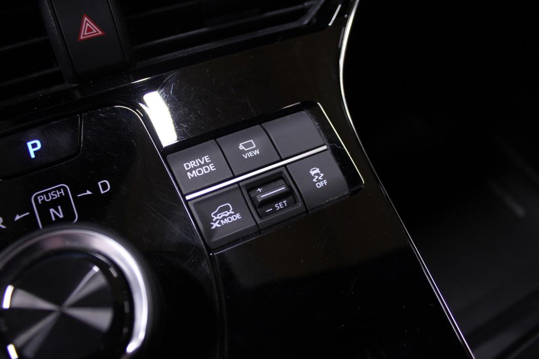 SUBARU Solterra 2023