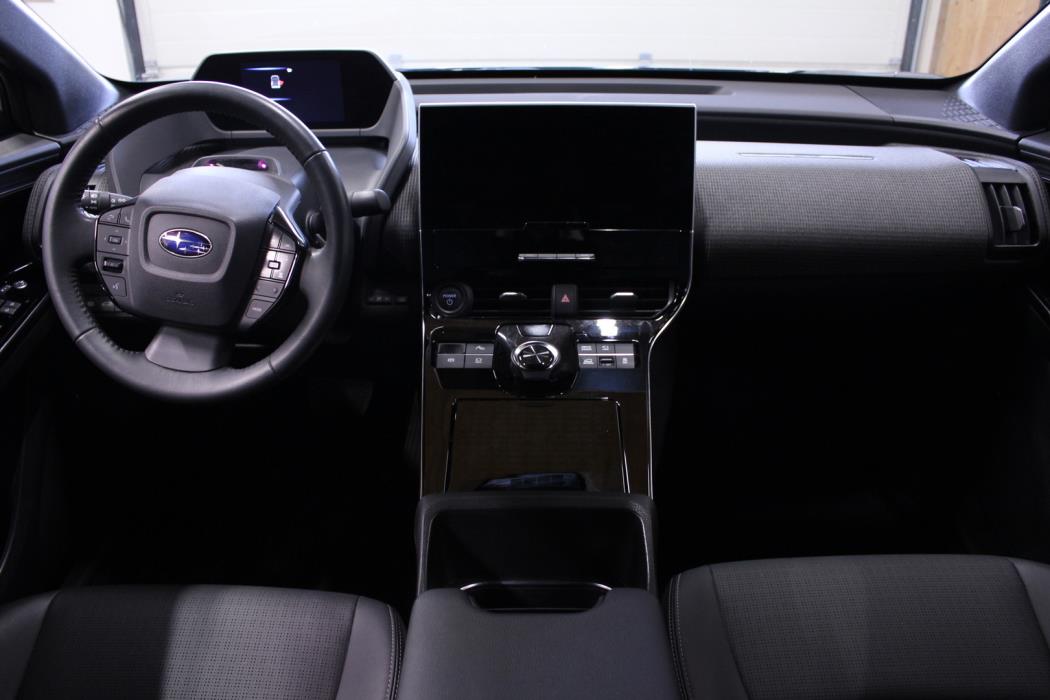 SUBARU Solterra 2023