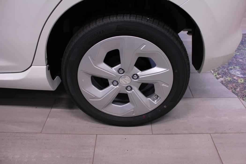 SUZUKI Swift 2026