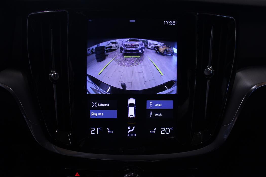 VOLVO V60 2022