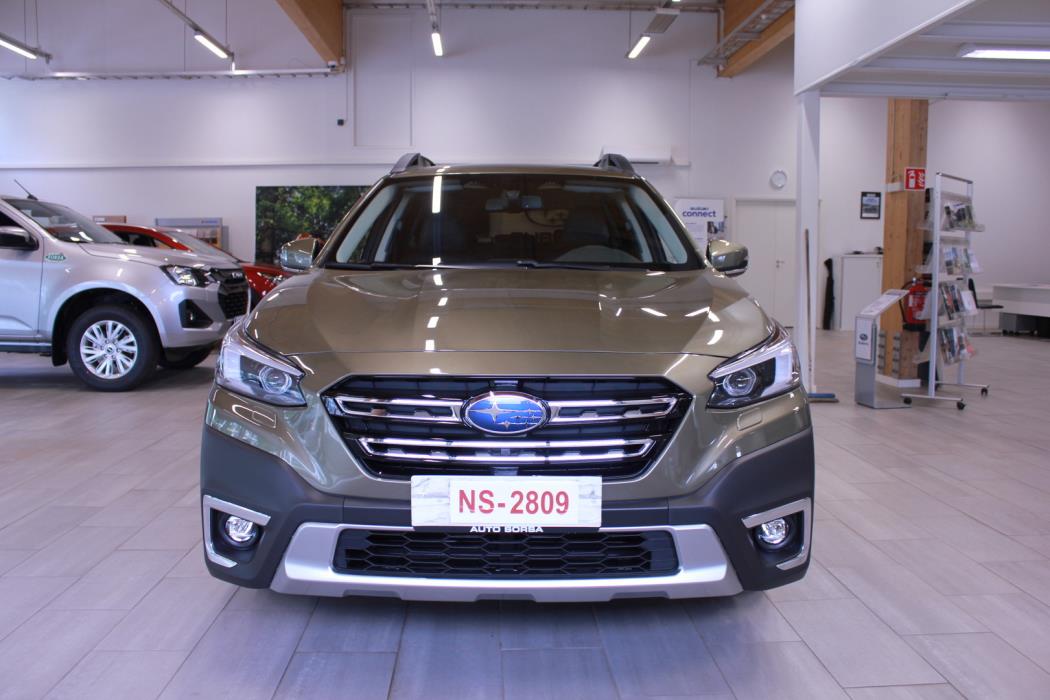 SUBARU Outback 2025