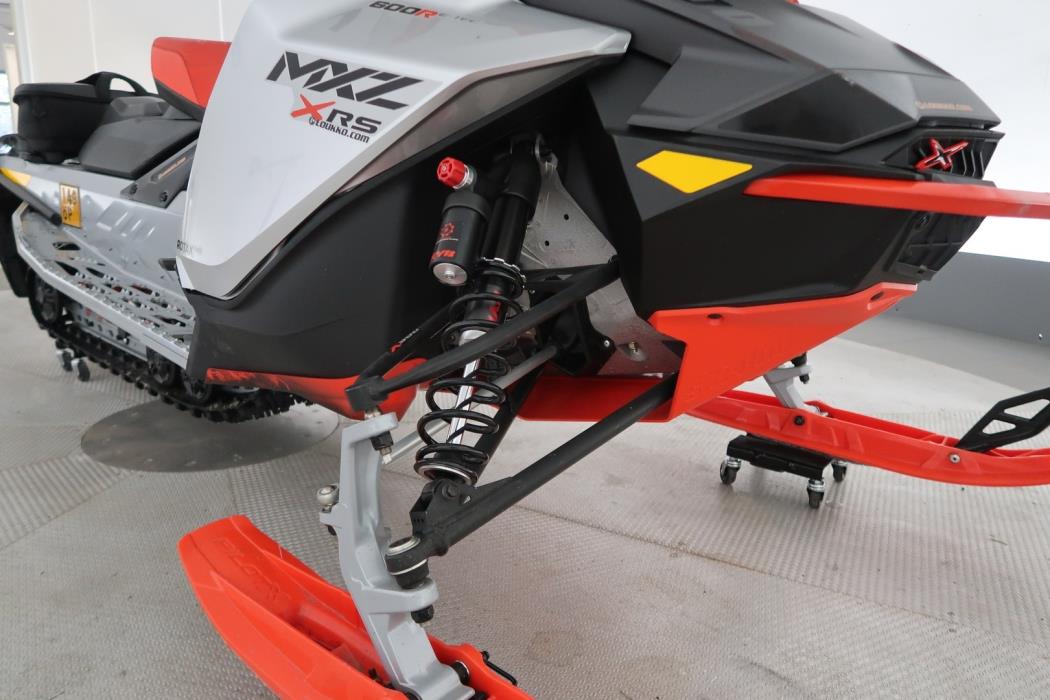 SKI-DOO MX Z 2022