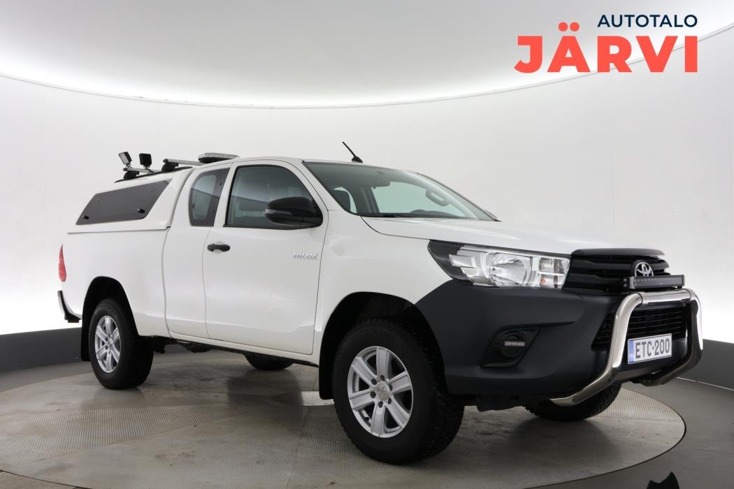TOYOTA Hilux 2020
