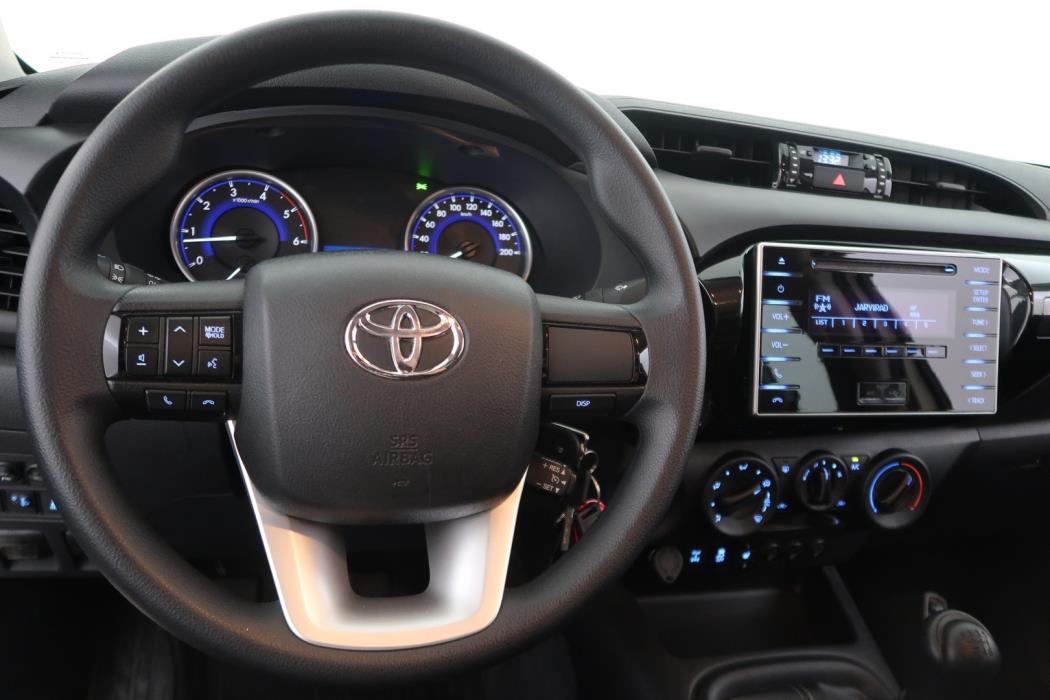 TOYOTA Hilux 2020