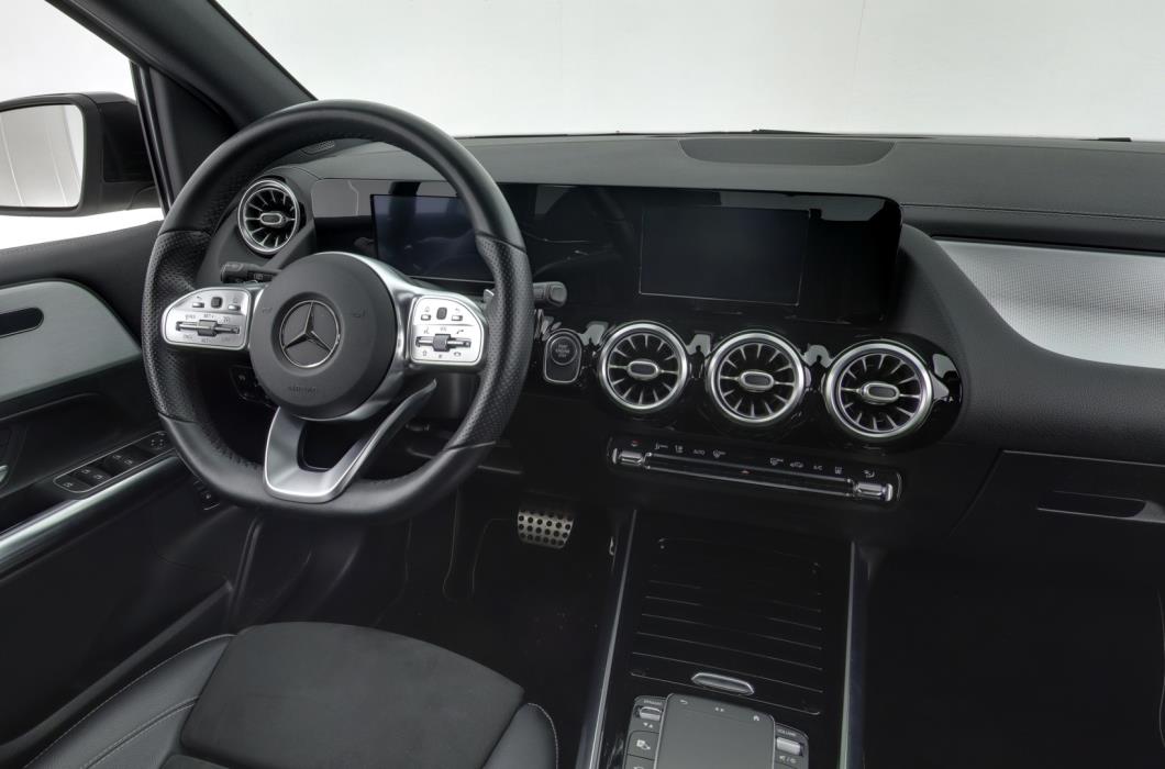 MERCEDES-BENZ B 2020