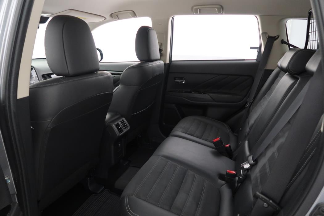 MITSUBISHI Outlander 2019