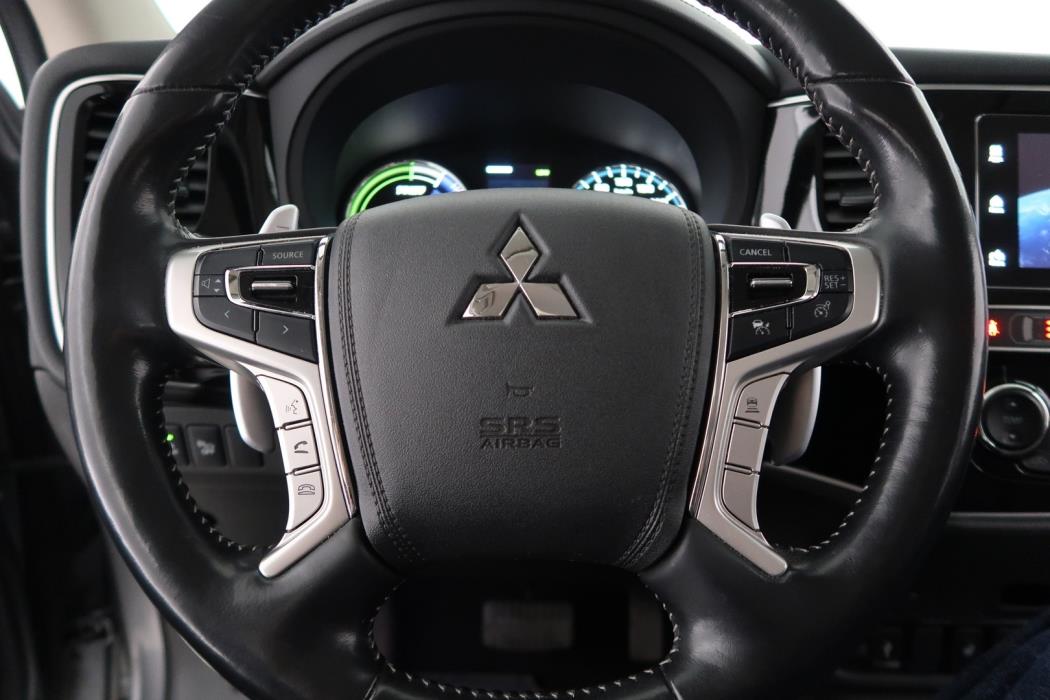 MITSUBISHI Outlander 2019