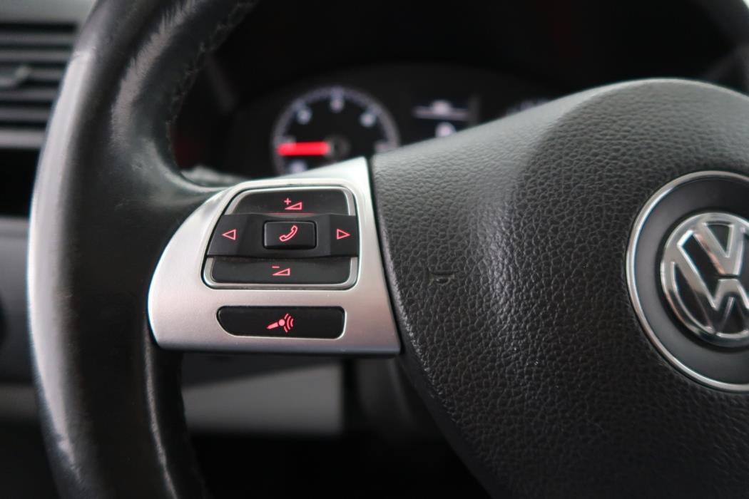 VOLKSWAGEN Transporter 2011