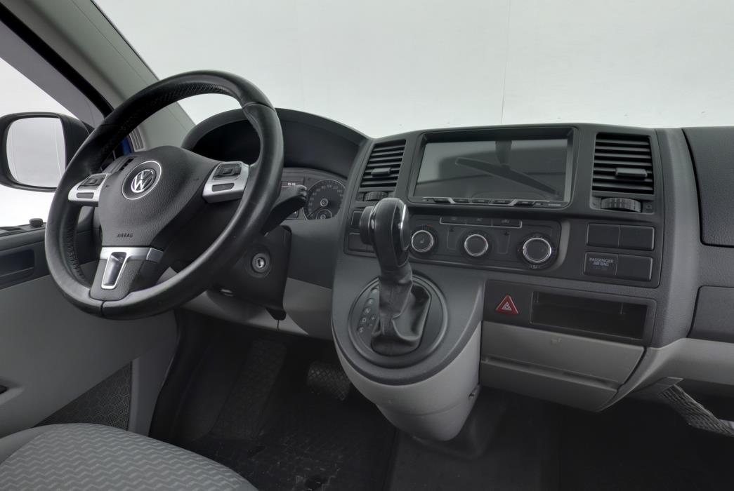 VOLKSWAGEN Transporter 2011