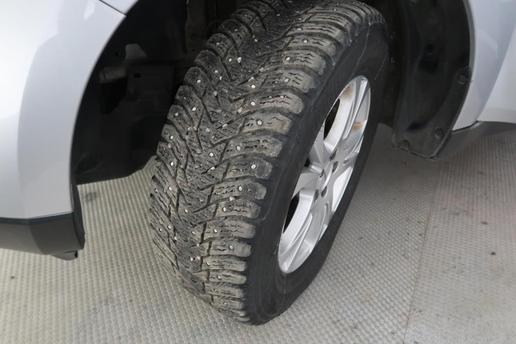 SUBARU Forester 2012